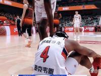 山东男篮主场大胜对手，展现实力 山东男篮主场大胜对手,展现实力的视频 