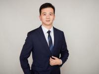 青岛黄海足球队主教练宣布辞职 